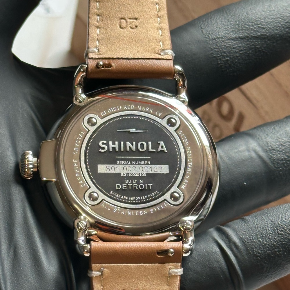 Shinola Detroit Runwell Stainless Steel Argonite-1069 Men’s 41mm Luxury Watch - Picture 9 of 13